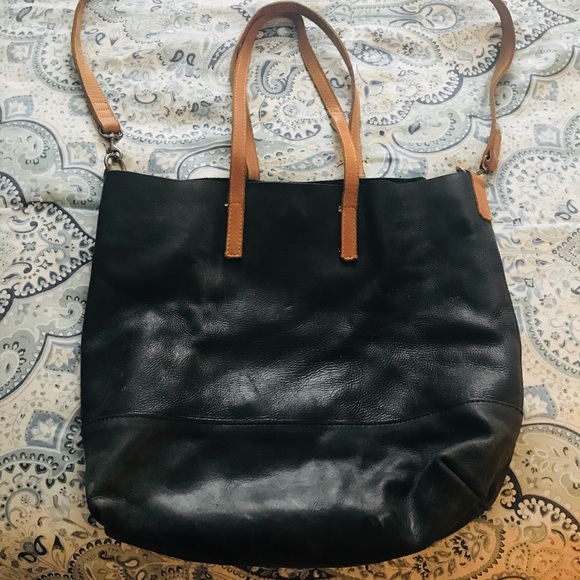 abera crossbody tote